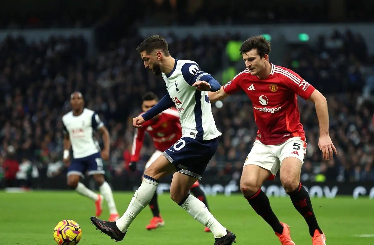 开云体育APP下载-曼联大胜反弹，热刺晋级欧冠