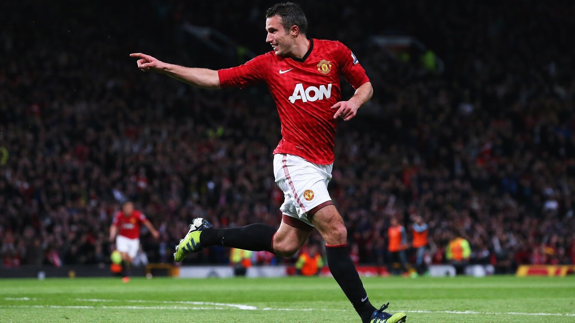 赛道与绿茵，F1揭幕战与尼斯爆冷背后的竞技哲学